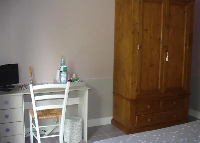 Alojamento de Acomodação e Pequeno-almoço La Forêt De Charmeuse Ruaudin