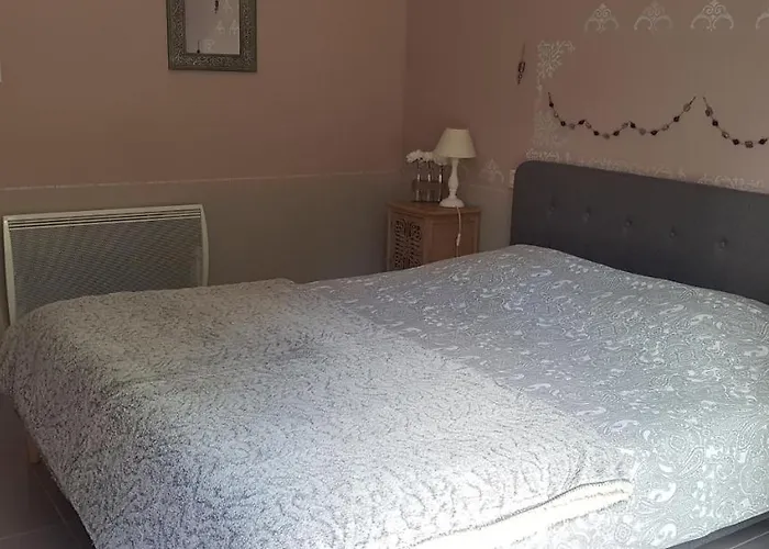 Alojamento de Acomodação e Pequeno-almoço La Forêt De Charmeuse